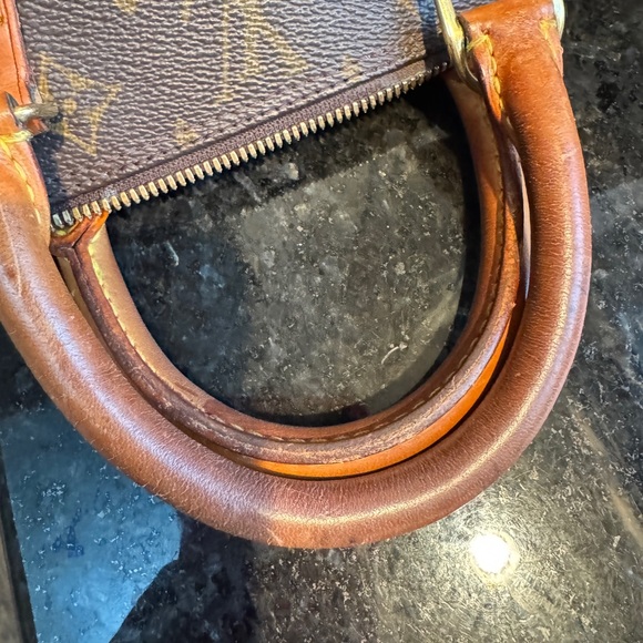 Louis Vuitton Vintage Alma - Picture 7 of 9